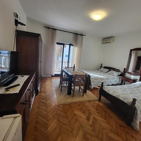 Studio Apartman Sa Pogledom Na More Meljine Exterior photo